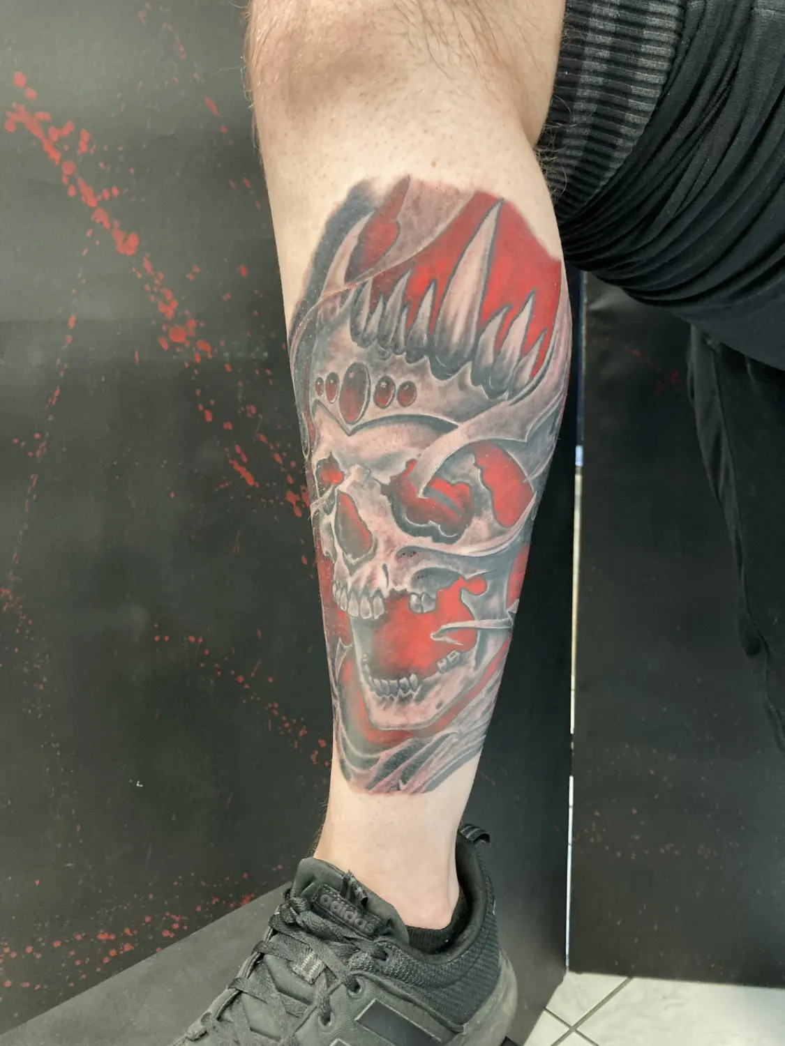 Freakline Tattoo Atelier Rene Arbeiten Skull KönigTattoo
